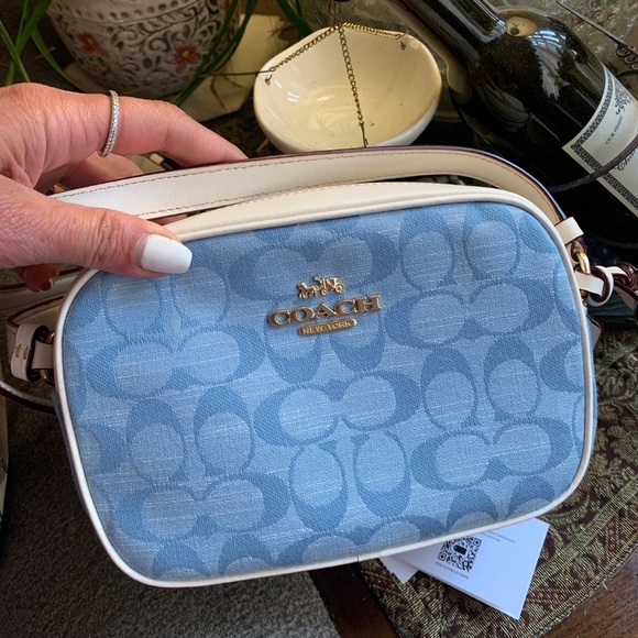 Authentic COACH Signature canvas/ smooth leather top zip Crossbody - Picture 5 of 11